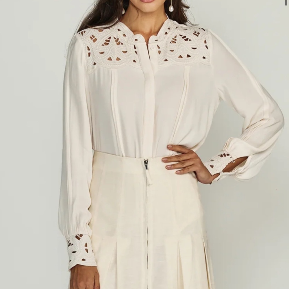 Ellie Makir Guipure Blouse in Cream